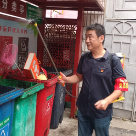 开展秋季爱国卫生运动 筑牢群众健康防线