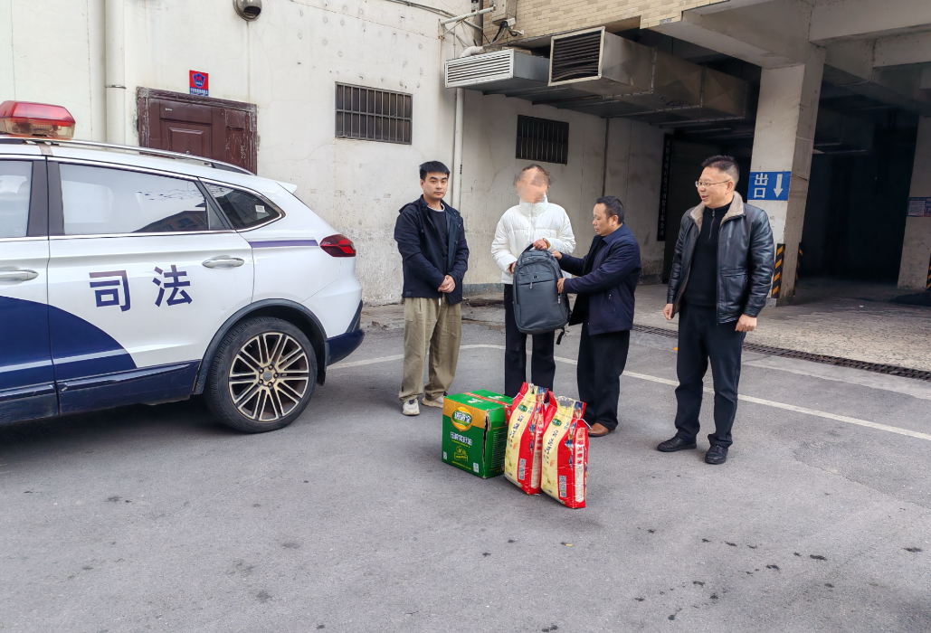岳阳楼区司法局：“走新”又“走心” 联点帮扶共绘基层法治“同心圆”