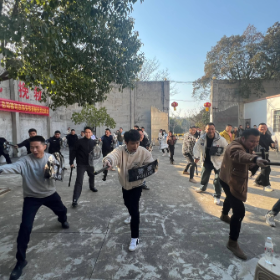 强化实操！岳阳楼区司法局开展防护防暴装备教学活动，切实提升干部安全技能