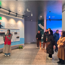 年丰巷社区组织参观“守护好一江碧水”实践基地