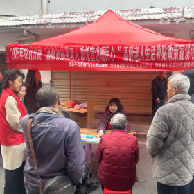 高龄补贴惠老人 政策宣讲暖民心