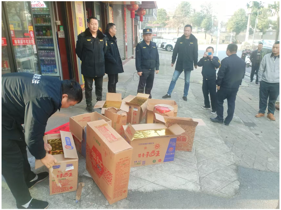 岳阳楼区：开展烟花爆竹打非行动，守护岁末年初安全祥和