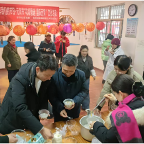 东升社区：“花灯悬谜 喜乐元宵” 点亮节日欢乐