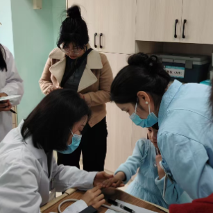 筑牢健康防线  关爱儿童成长