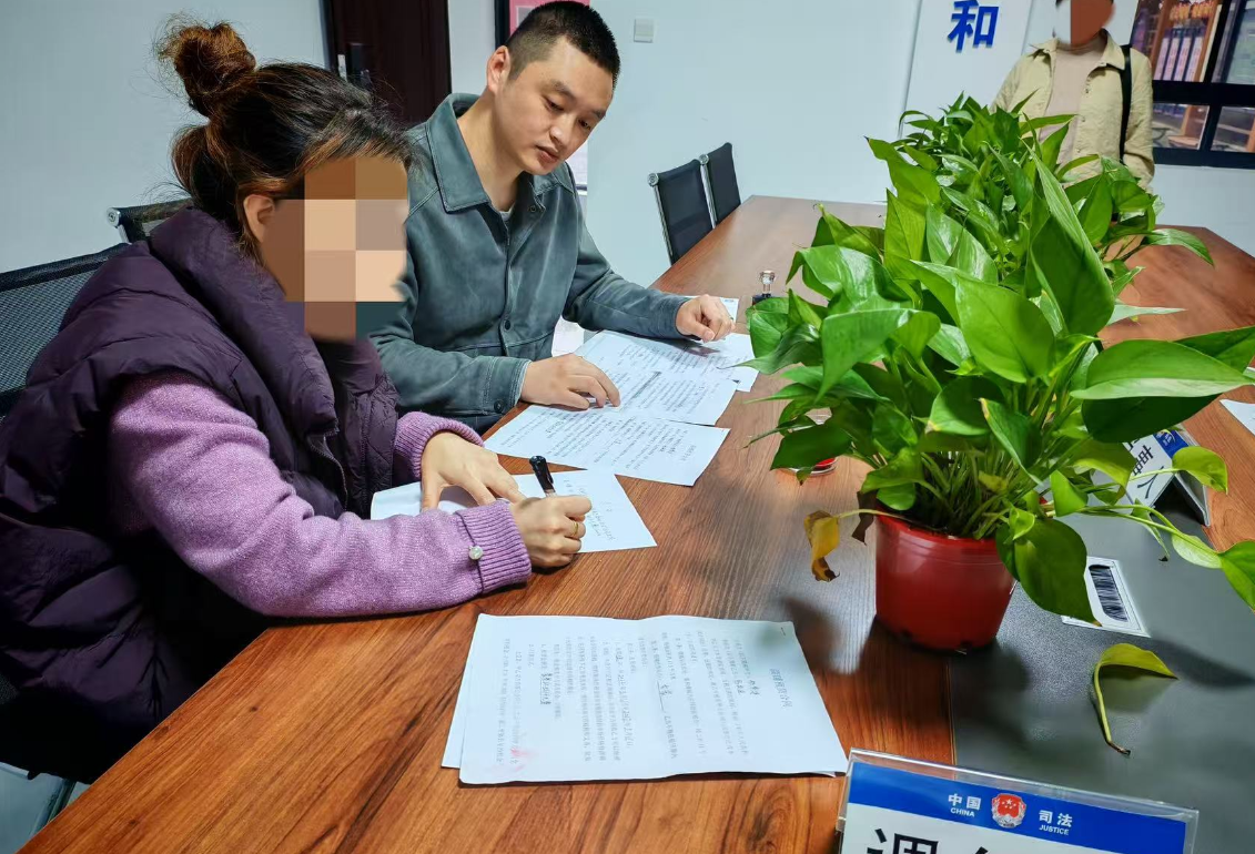 岳阳楼区司法局站前路司法所成功调解一起商铺门面租赁纠纷案