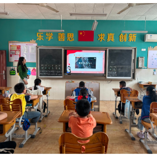 梅溪桥社区开展2025年“国家安全 人人有责——4·15全民国家安全教育日”主题宣讲进校园活动