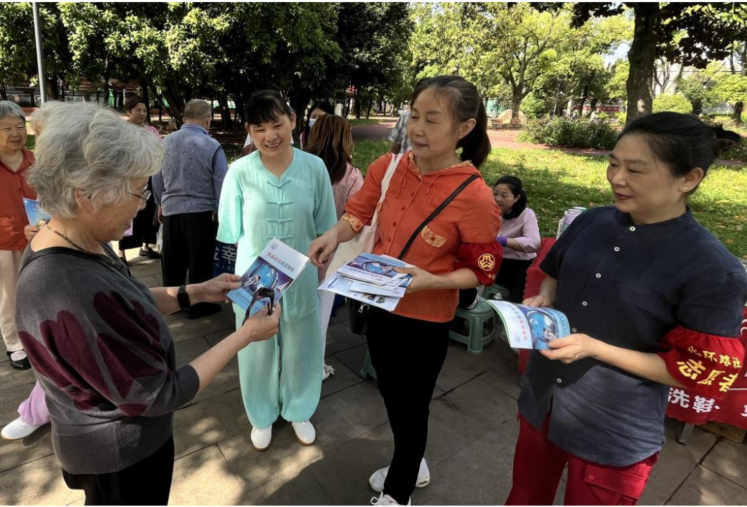 北环路社区：科普助力健康 义诊关爱口腔