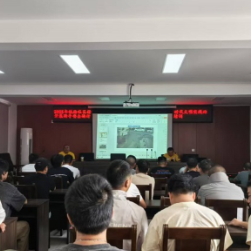 铁路社区组织开展骑手安全骑行培训