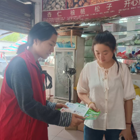 网格宣传进小巷 垃圾分类入民心