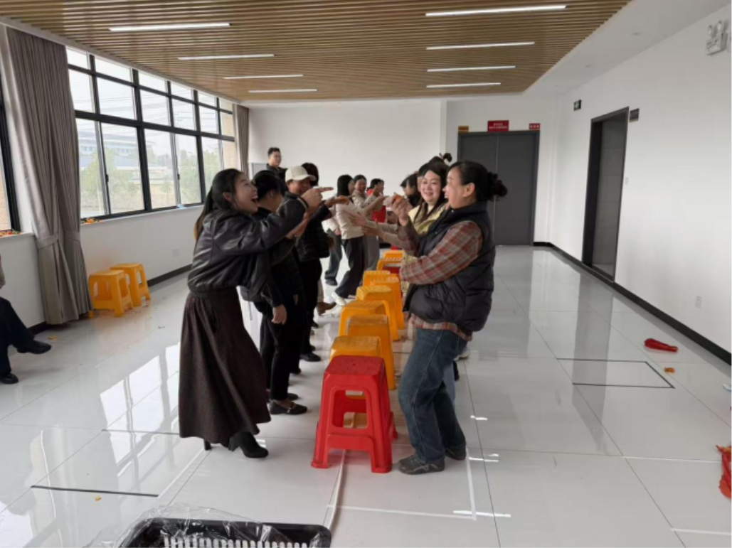 巾帼心向党・奋进新征程——新元社区三八国际妇女节趣味运动会