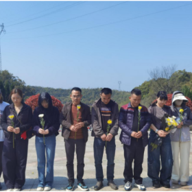 新胜社区:铭记历史 缅怀英烈