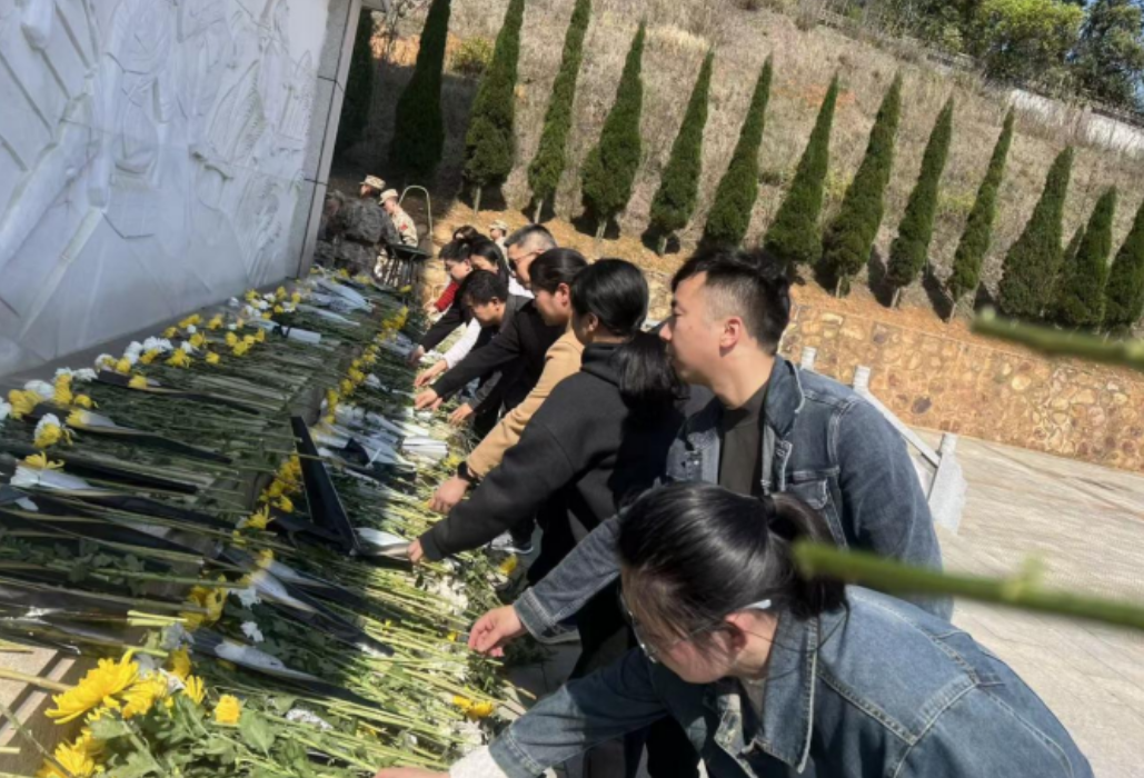 甘塘坡社区：缅怀革命先烈  赓续红色血脉