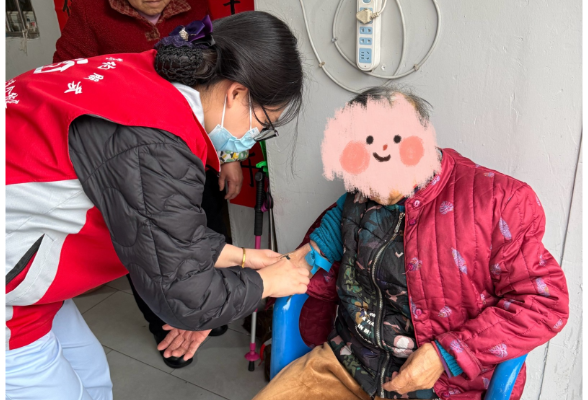 上门体检送健康 温情守护暖民心 ——金鹗山街道社区卫生服务中心精准服务特殊群体