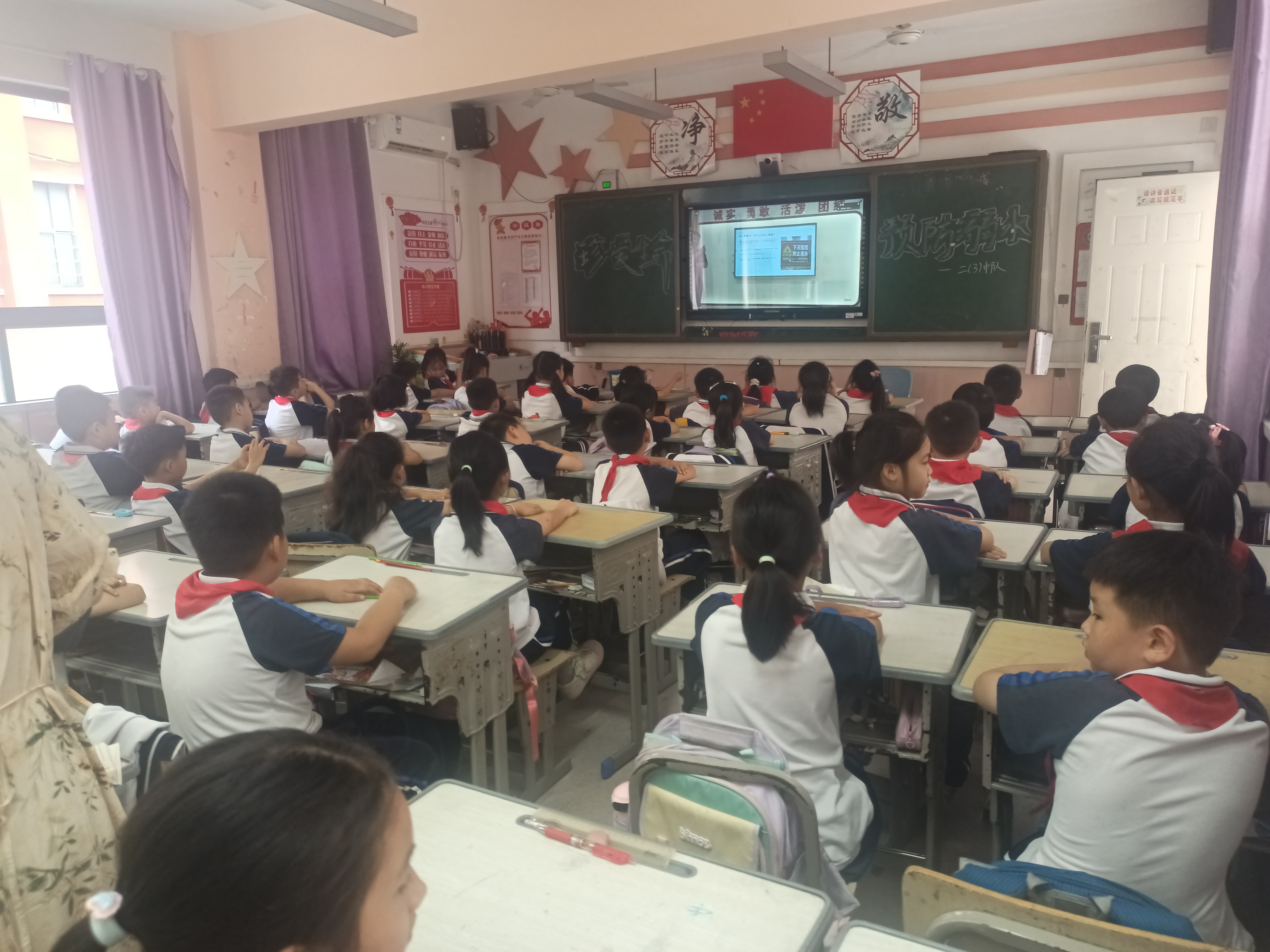 图片3.jpg 图片3.jpg