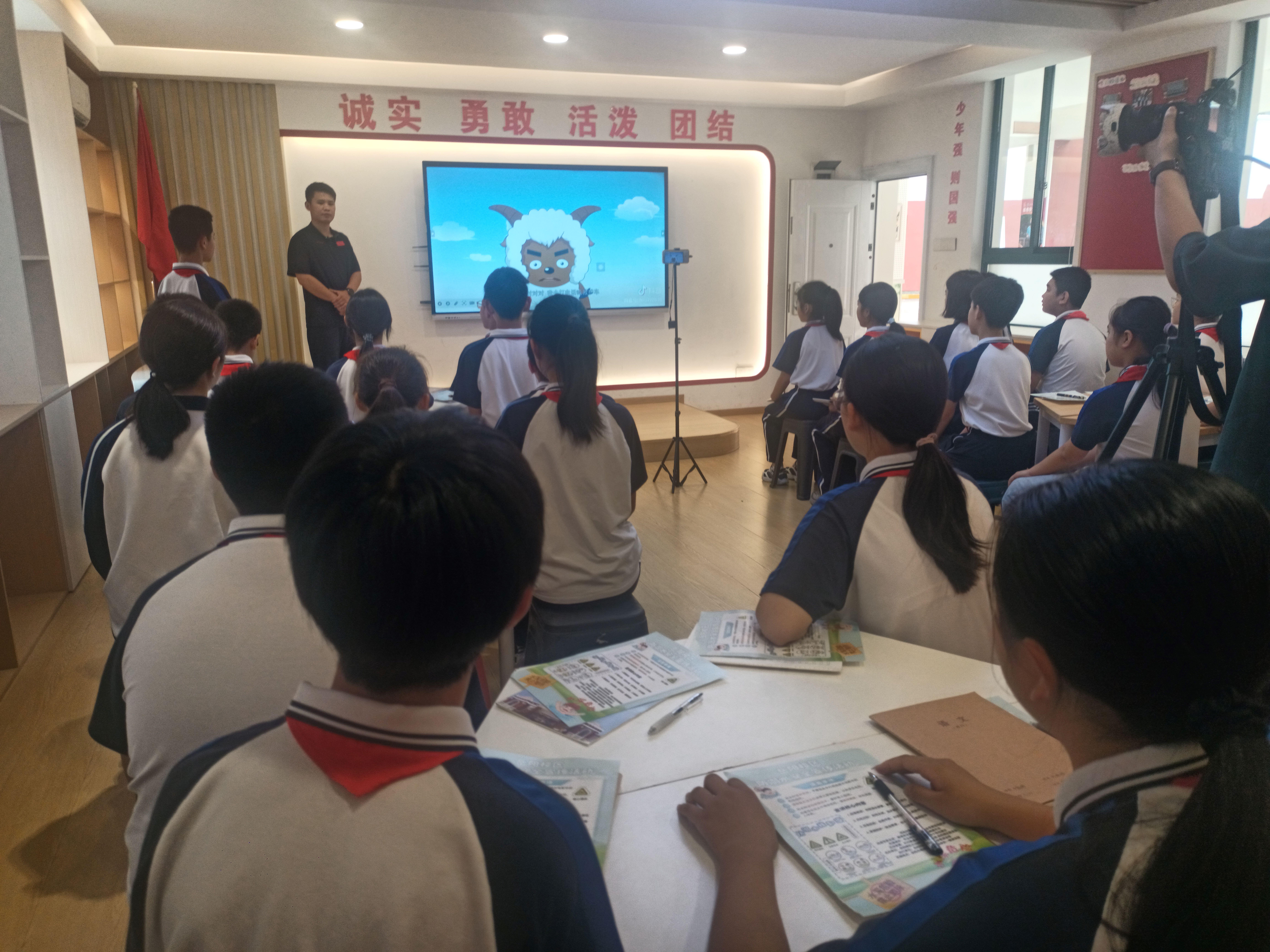 图片1.jpg 图片1.jpg