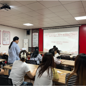 岳阳楼社区：深学“以人民为中心” 践行初心服务居民