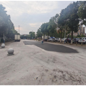 为民解忧办实事  塌陷路面焕然一新