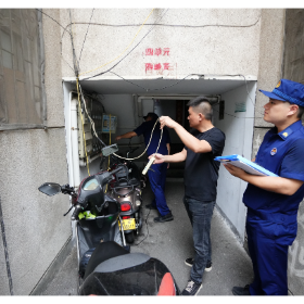 整治飞线充电顽疾  筑牢民生安全防线