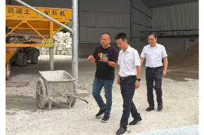 走访企业察实情 紧盯指标稳运行