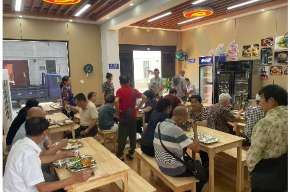 社区食堂暖开业 烟火民生惠万家