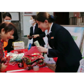 白杨坡社区:岳分类岳美好 你我共参与
