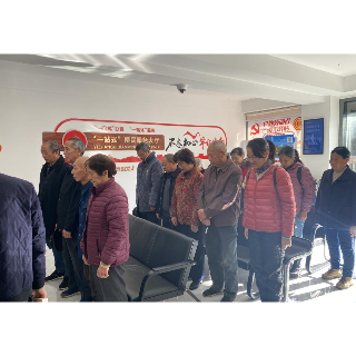 难忘烽烟起 长鸣警钟声