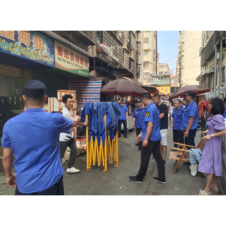 瑶塘坡社区开展爱国卫生运动