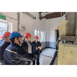 区应急管理局督查重点企业安全生产