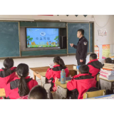 多措并举 共筑校园安全防线