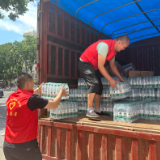 洪水无情人有情 汇聚力量显担当