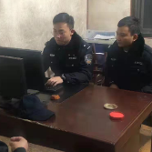 刚过去的情人节,有人收获玫瑰,而有人收获了玫瑰金……