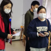 站前路街道新站社区 敲门+上门，全力宣传动员60周岁老人新冠疫苗接种