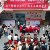 党建引领心连心 粽香端午邻里情