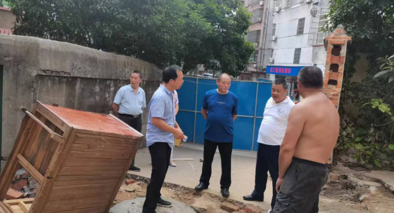 枫树岭社区:拆除违章建筑 多举措打造和谐社区