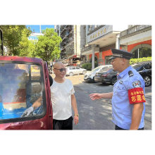 警民联动 营造文明创建好氛围