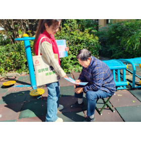 医保服务进社区 宣传普及零距离