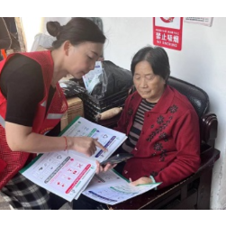 开展爱国卫生运动 助力垃圾分类成为新时尚