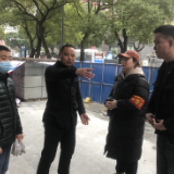 排除高空隐患 守护安全暖民心