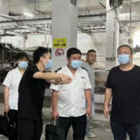 岳阳楼区开展企业用工职业健康夜间巡查