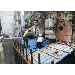 四化建社区:“你用电,我用心”网格员为居民解决停电问题