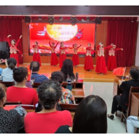 吕仙亭社区党委开展“邻里欢聚庆中秋 歌舞同台迎国庆”中秋国庆文艺汇演