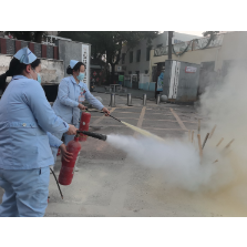提升消防意识 共筑安全防线——岳阳楼区第二人民医院开展消防安全知识培训暨应急疏散演练