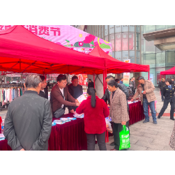 区金融办结合3·15消费者权益日，开展防范和处置非法集资宣传活动
