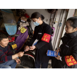 洛王社区开展“3.15国际消费者权益日”反诈宣传活动