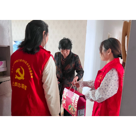 暖心真情关爱失独家庭