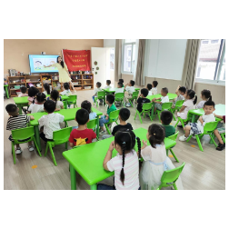 “爱苗护苗·利剑护蕾”心理健康教育进校园