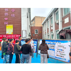 梅溪桥社区开展“拒绝毒品 · 为生命安装一道防火墙”的禁毒宣传活动
