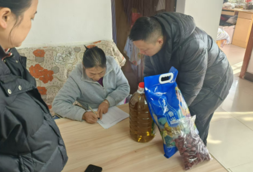枫桥湖街道：暖心慰问传真情 精准关怀暖民心