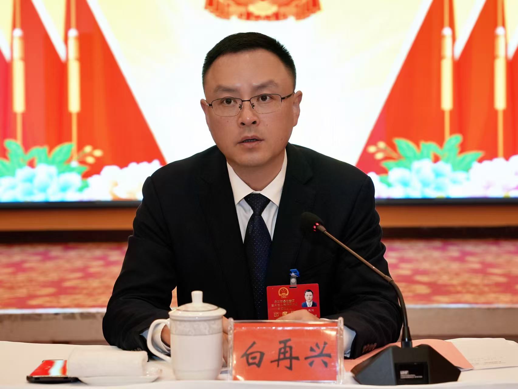 微信图片_20251218222838_34_122.jpg 微信图片_20251218222838_34_122.jpg