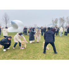开展趣味活动聚合力,垃圾清运工作添活力